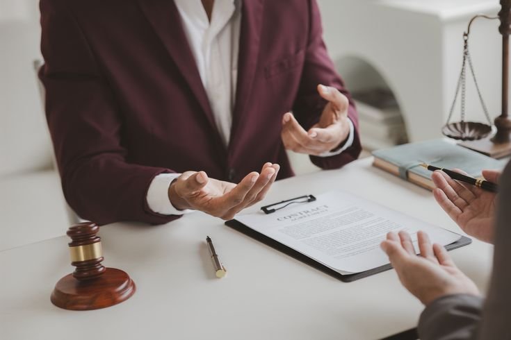 Get expert legal advice on banking, finance, loan restructuring, asset recovery & project finance. Contact Advocate KK Saxena at Karkardooma Court, Delhi today!